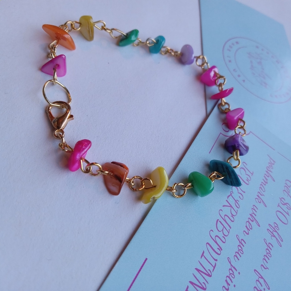 Hand Crafted Multicolor Beaded Bracelet - Picture 5 of 10